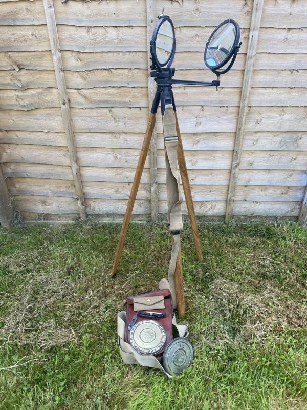 WW2 BRITISH HELIOGRAPH/SIGNALLING MIRROR SET