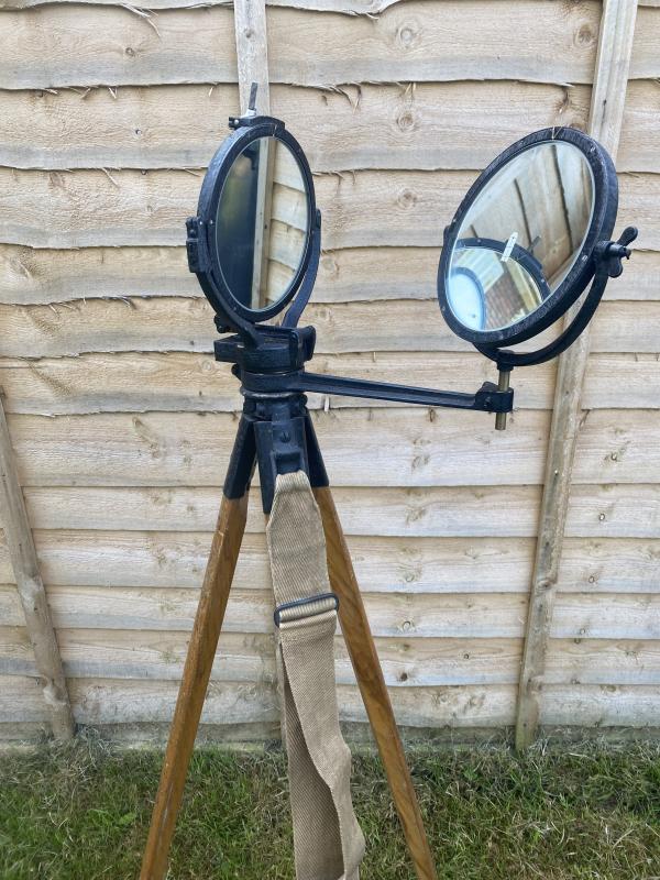 WW2 BRITISH HELIOGRAPH/SIGNALLING MIRROR SET