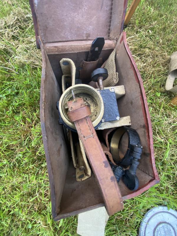 WW2 BRITISH HELIOGRAPH/SIGNALLING MIRROR SET