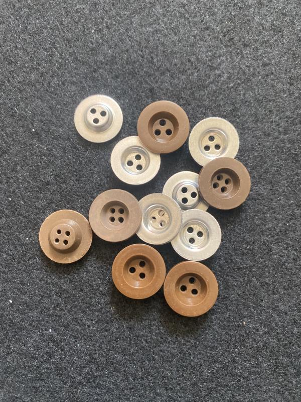 13 X REPRODUCTION WW2 GERMAN BUTTONS