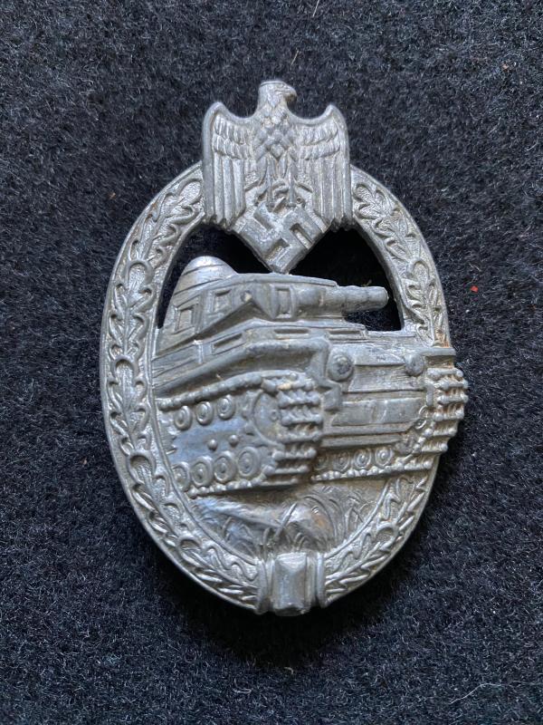 WW2 GERMAN PANZER ASSAULT BADGE IN SILVER