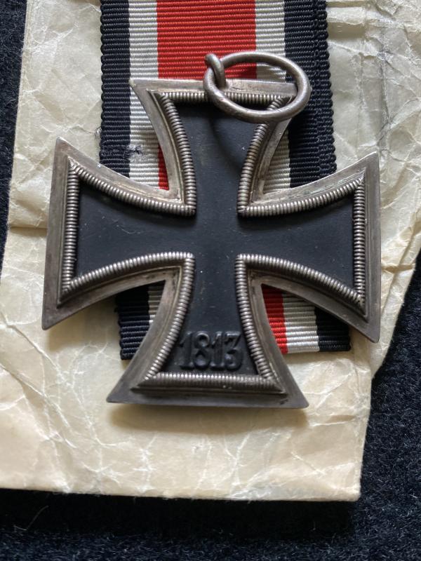 WW2 GERMAN IRON CROSS 2ND CLASS IN PACKET
