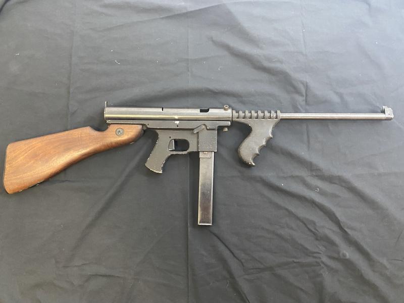 DEACTIVATED SPITFIRE .45CAL SMG (NEW EU DEACTIVATION)