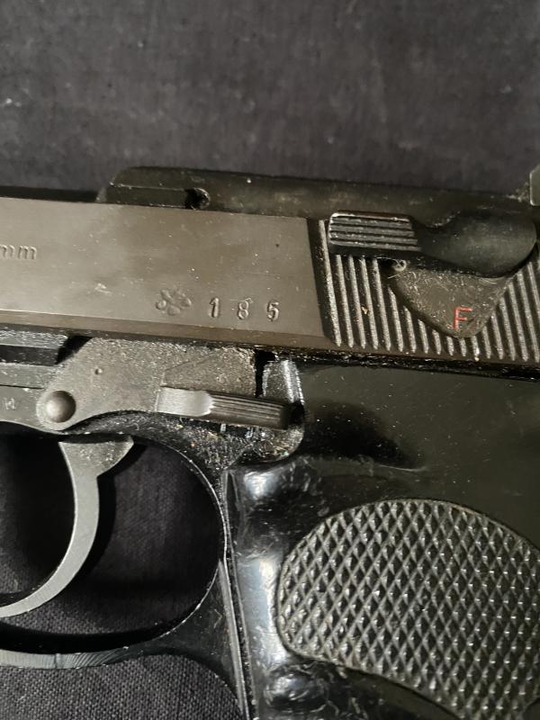 WEST GERMAN P1 PISTOL ( PRE-UK/EU DEACTIVATION)