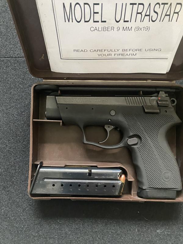 DEACTIVATED MODEL ULTRASTAR 9MM PISTOL (UK DEACTIVATION)