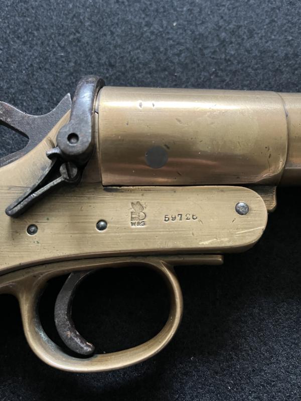 DEACTIVATED WW1 WEBLEY & SCOTT NO.1 MK.III 1