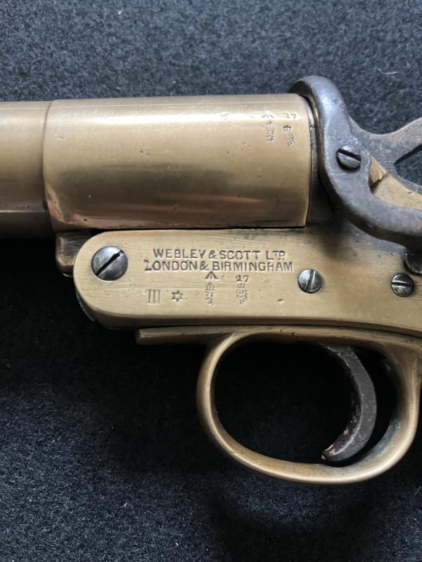 DEACTIVATED WW1 WEBLEY & SCOTT NO.1 MK.III 1
