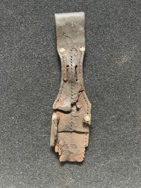 RELIC WW2 GERMAN K98 BAYONET FROG