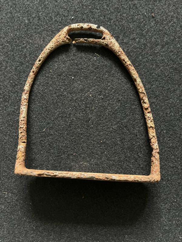 RELIC WW2 GERMAN STIRRUP