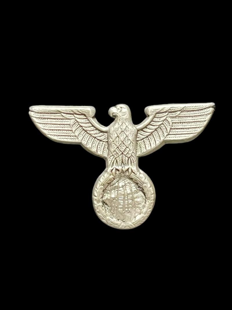 WW2 GERMAN DE-NAZIFIED NSDAP EAGLE BADGE