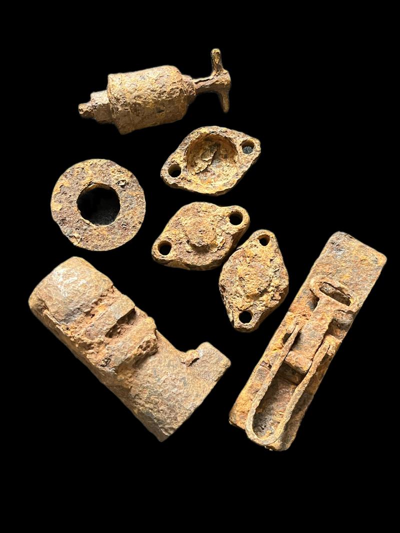 RELIC WW2 GERMAN VEHICLE PARTS