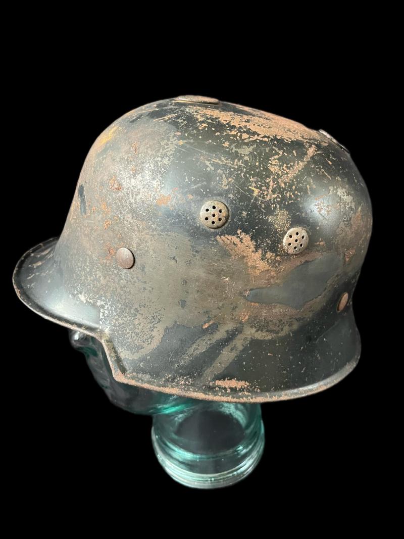 WW2 GERMAN FIREMAN'S HELMET