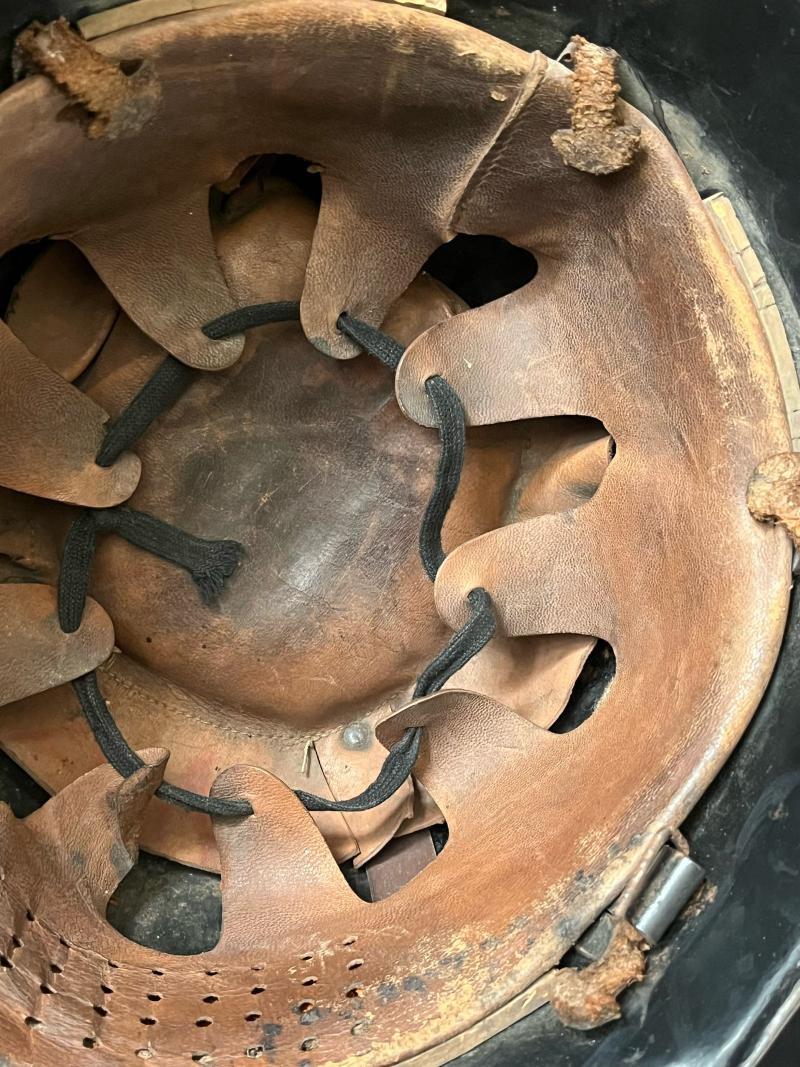 WW2 GERMAN FIREMAN'S HELMET