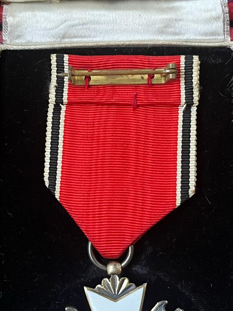 WW2 GERMAN ORDER OF THE GERMAN EAGLE, THIRD CLASS WITH SWORDS BY GODOT