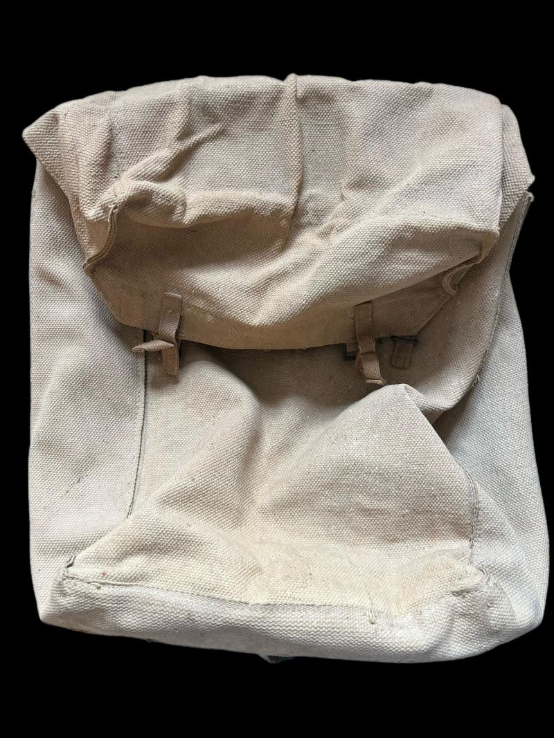 WW2 BRITISH BACK PACK (1944 DATED)