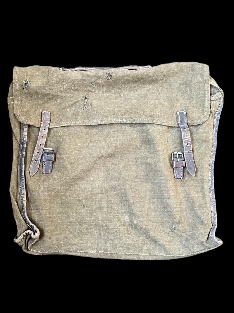 WW2 GERMAN ARMY M31 CLOTHING BAG
