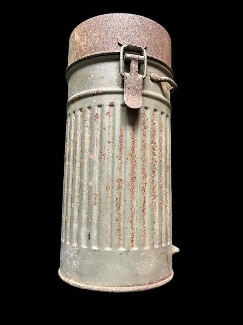 GERMAN AUER GAS MASK TIN