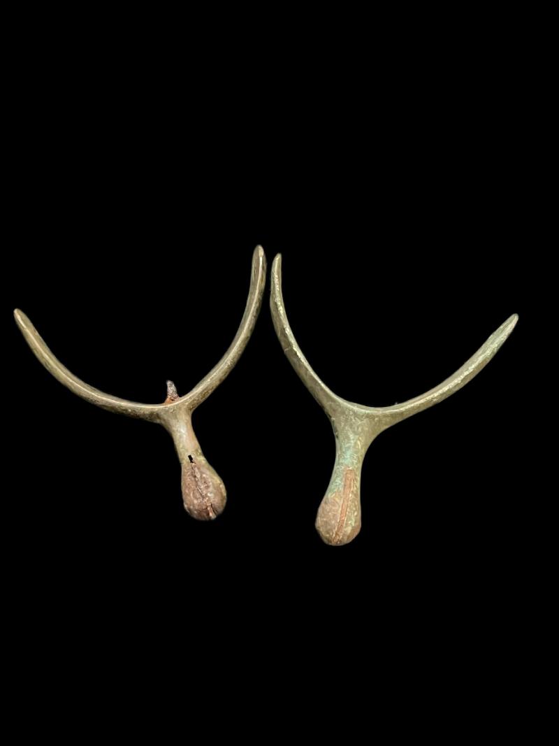 BRASS HORSE STIRRUPS