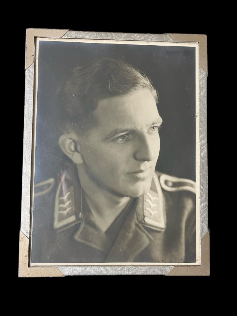 WW2 GERMAN LUFTWAFFE PICTURE IN FRAME