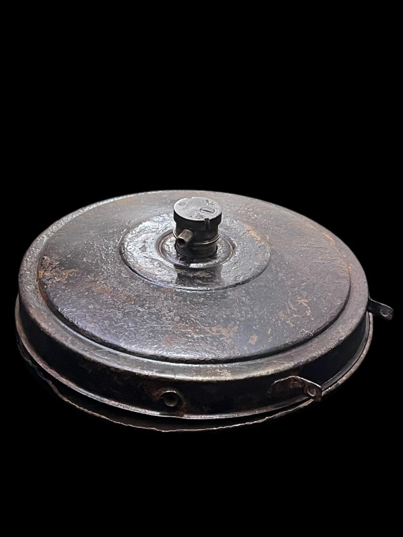 WW2 GERMAN TELLERMINE (INERT)