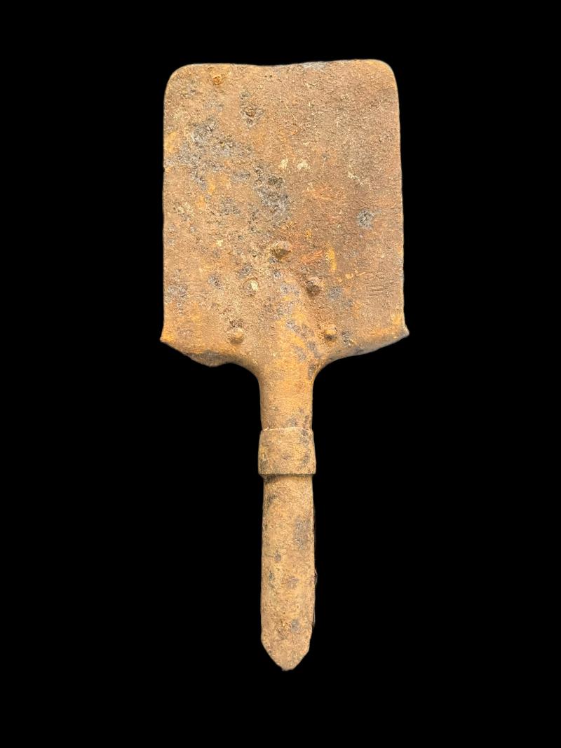 RELIC WW2 GERMAN ENTRENCHING TOOL HEAD