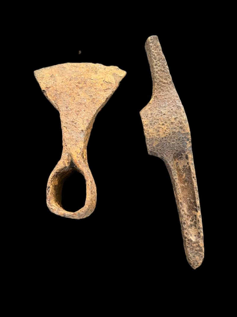 RELIC WW2 GERMAN ENTRENCHING TOOL HEADS